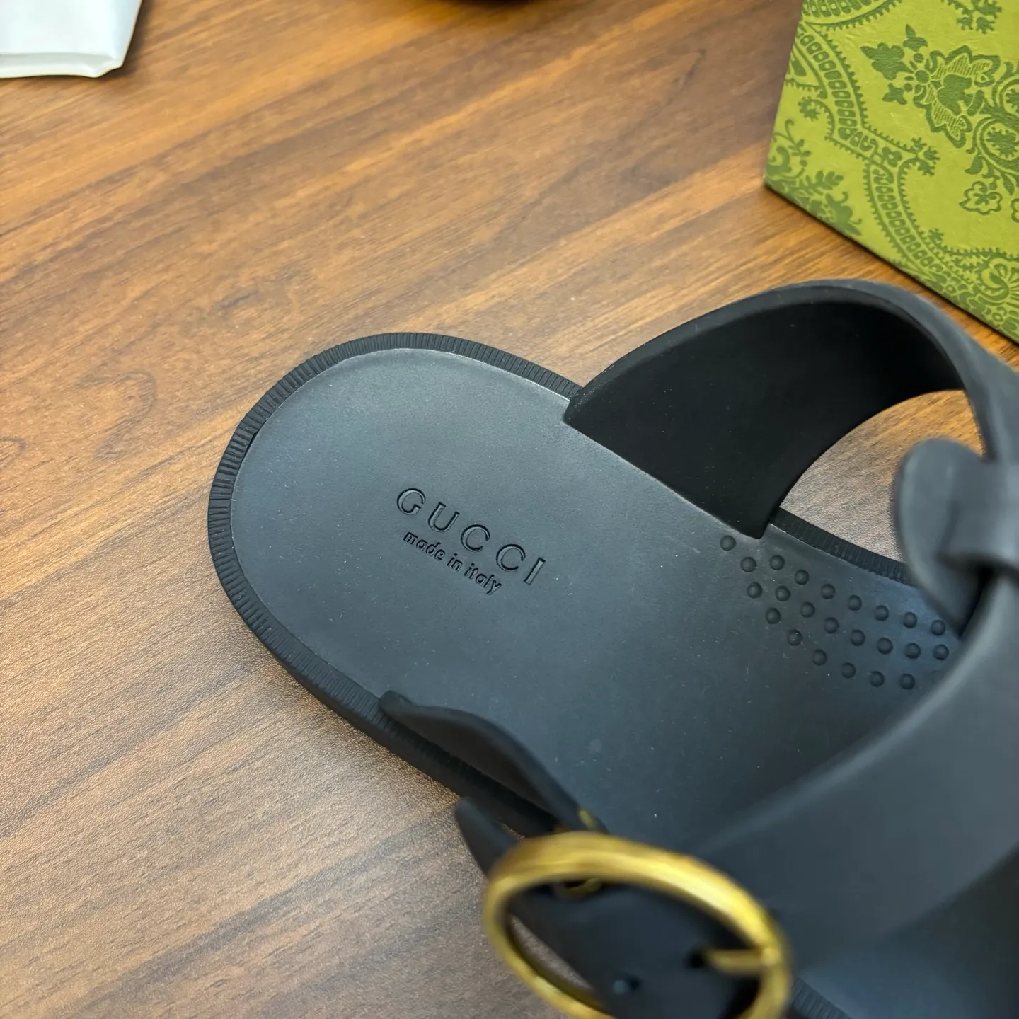 Men's shoes 260💰 [Gucci] Counter quality, top-quality original goods, real photos! Original TPU material, fine workmanship, comfortable; genuine 1:1 replica Size: 38 ~ 46